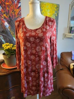 Long-Sleeve Scoop-Neck Wine Floral Tunic Dress